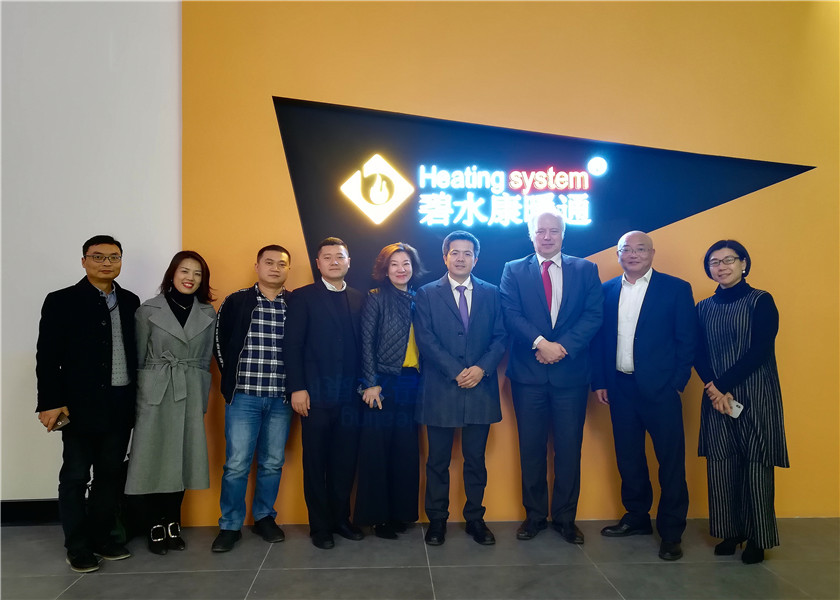 1545125381114864.jpg 9.jpg